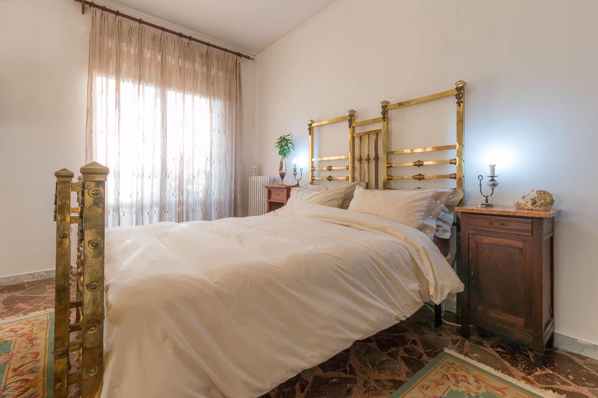 Bed and Breakfast Larala' Lecce Esterno foto