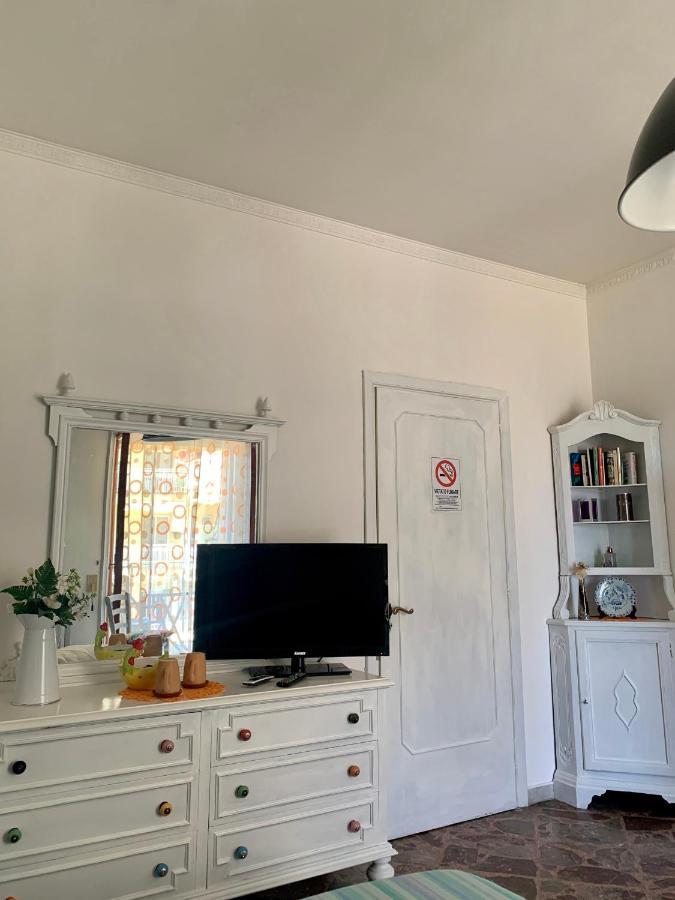 Bed and Breakfast Larala' Lecce Esterno foto