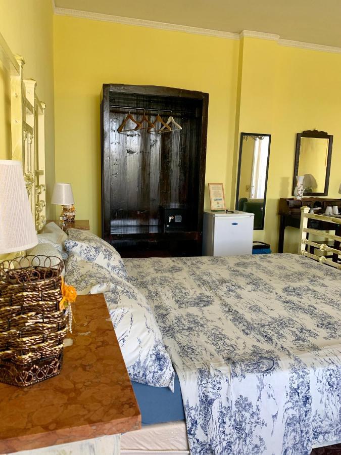 Bed and Breakfast Larala' Lecce Esterno foto